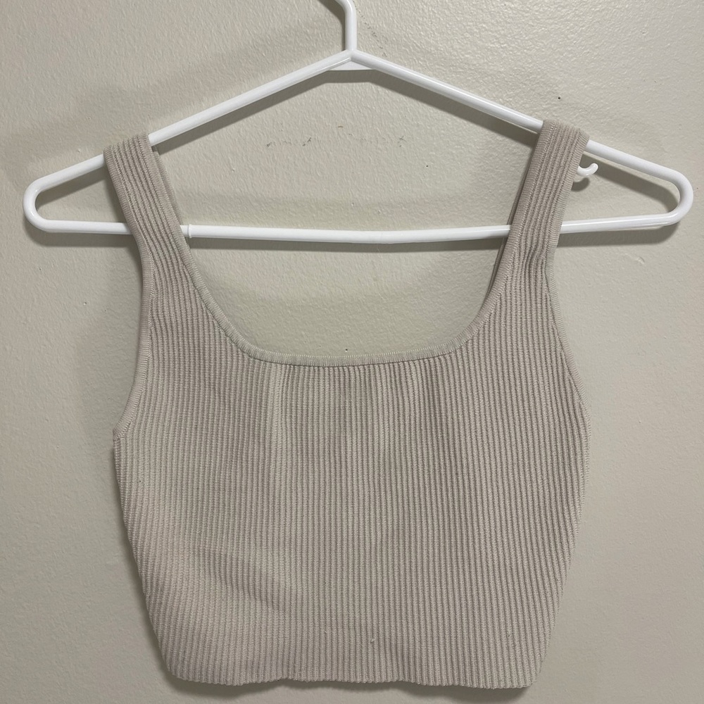 aritzia ribbed tank top - xs